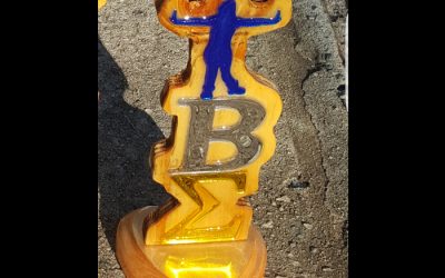 Tau Beta Sigma Mirror Figure Desk Plaque
