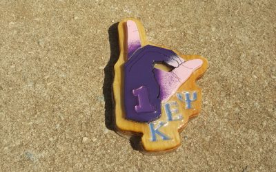 Kappa Epsilon Psi Wood Hand Tiki With Number